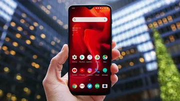 OnePlus 6T Review One Month Later - The KING Returns! Preview