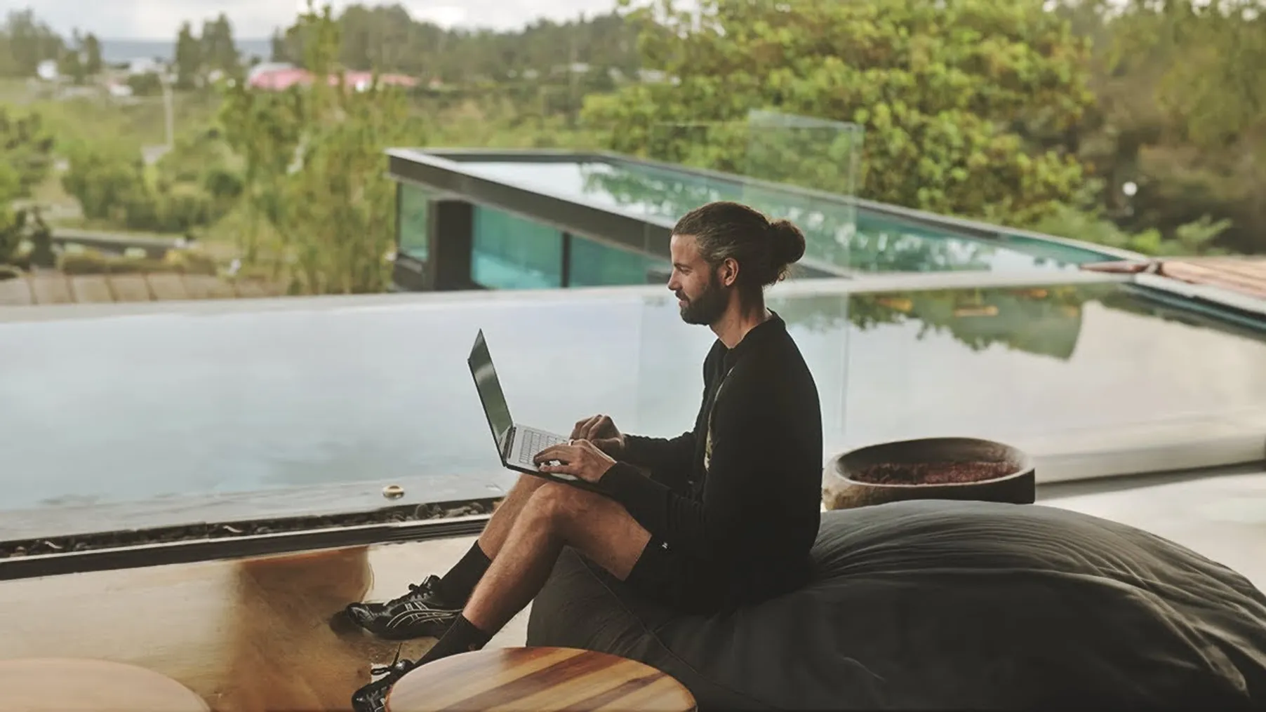 How to Build a Profitable Personal Brand (In Just 30 Days) Preview